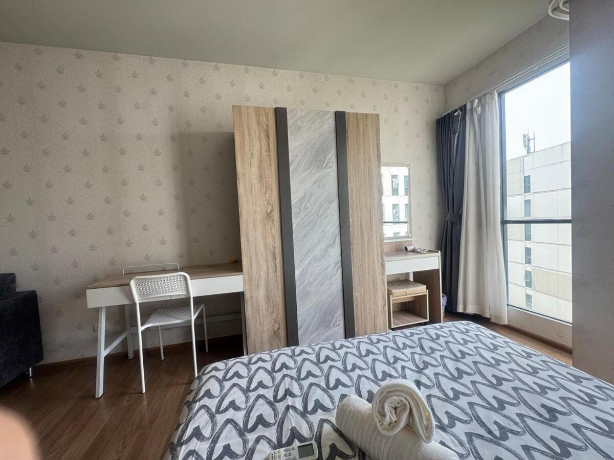 Unio Sukhumvit 72 Boutique Condo Bankhlongszamrong Kültér fotó