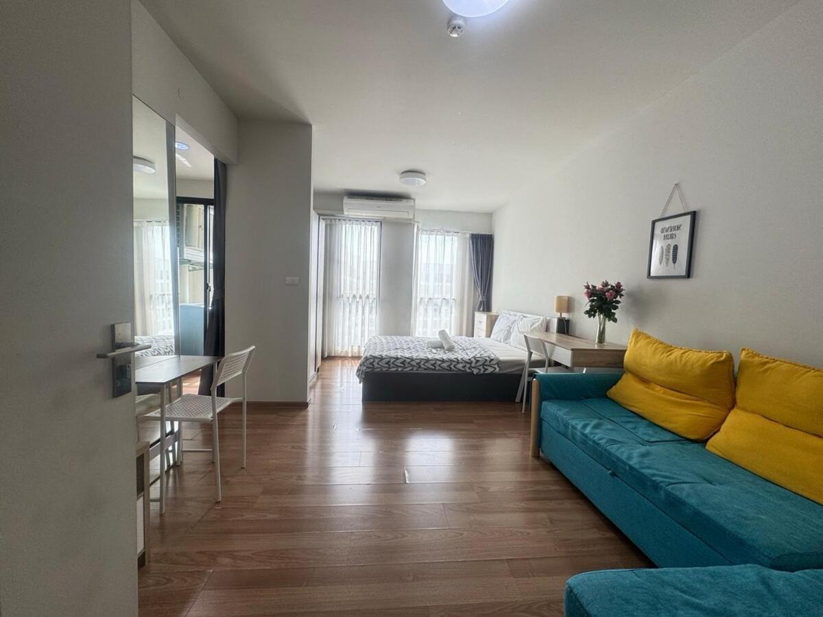 Unio Sukhumvit 72 Boutique Condo Bankhlongszamrong Kültér fotó