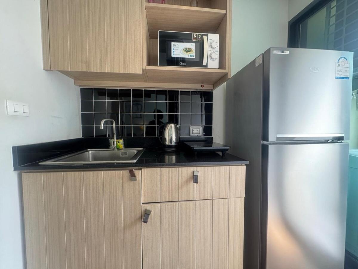 Unio Sukhumvit 72 Boutique Condo Bankhlongszamrong Kültér fotó