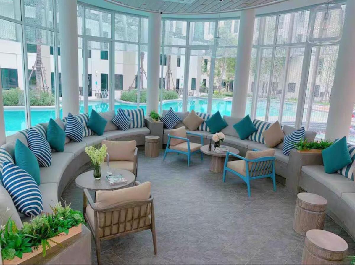 Unio Sukhumvit 72 Boutique Condo Bankhlongszamrong Kültér fotó